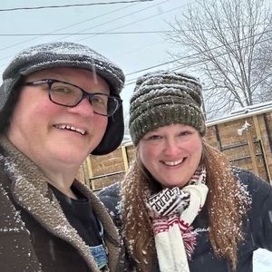 Meet your Posher, Cyndi